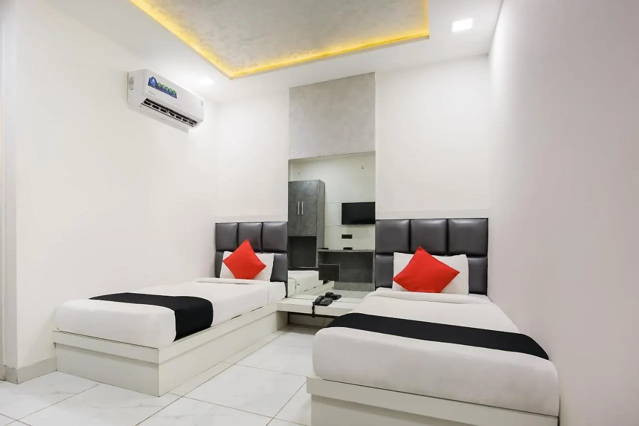 Hotel Grand Sparrow Inn Agra